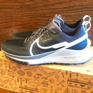 Nike react Pegasus Trail 4